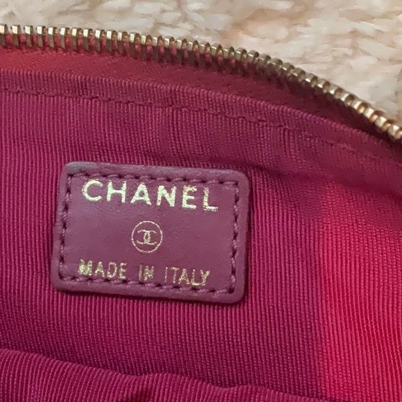 ❌SOLD❌Chanel Suede Camilla Flower Wristlet Clutch! - Picture 9 of 14